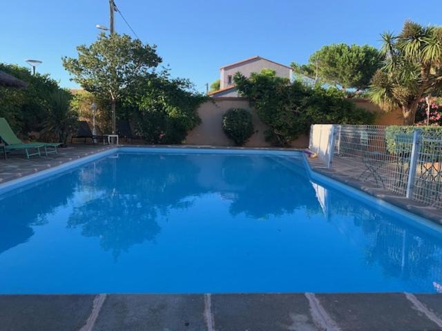 Belle Villa Avec Piscine Sainte-Marie-la-Mer Zewnętrze zdjęcie